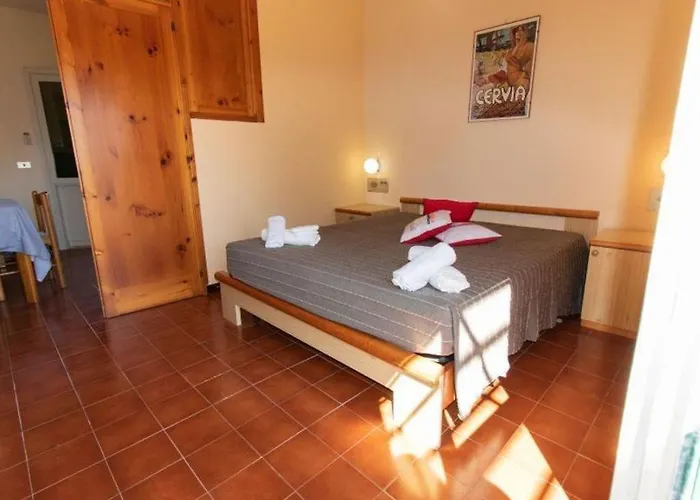 Serra Degli Alimini 2 公寓式酒店